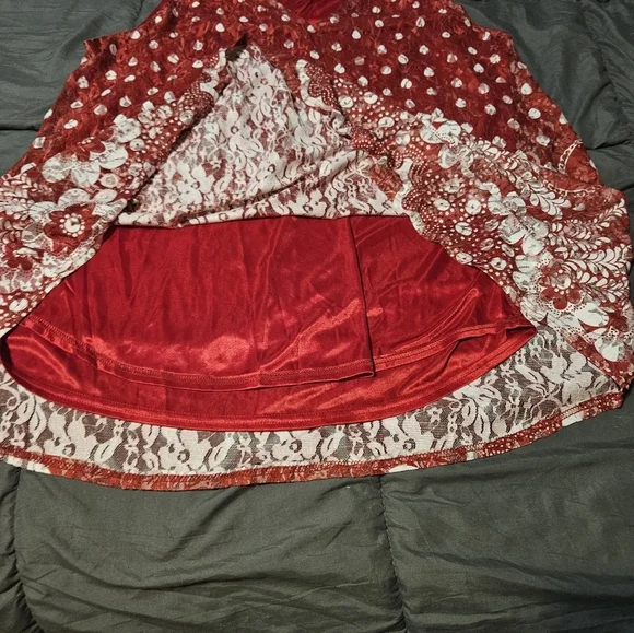 Sheer red tank top with solid red tank under - Picture 6 of 7